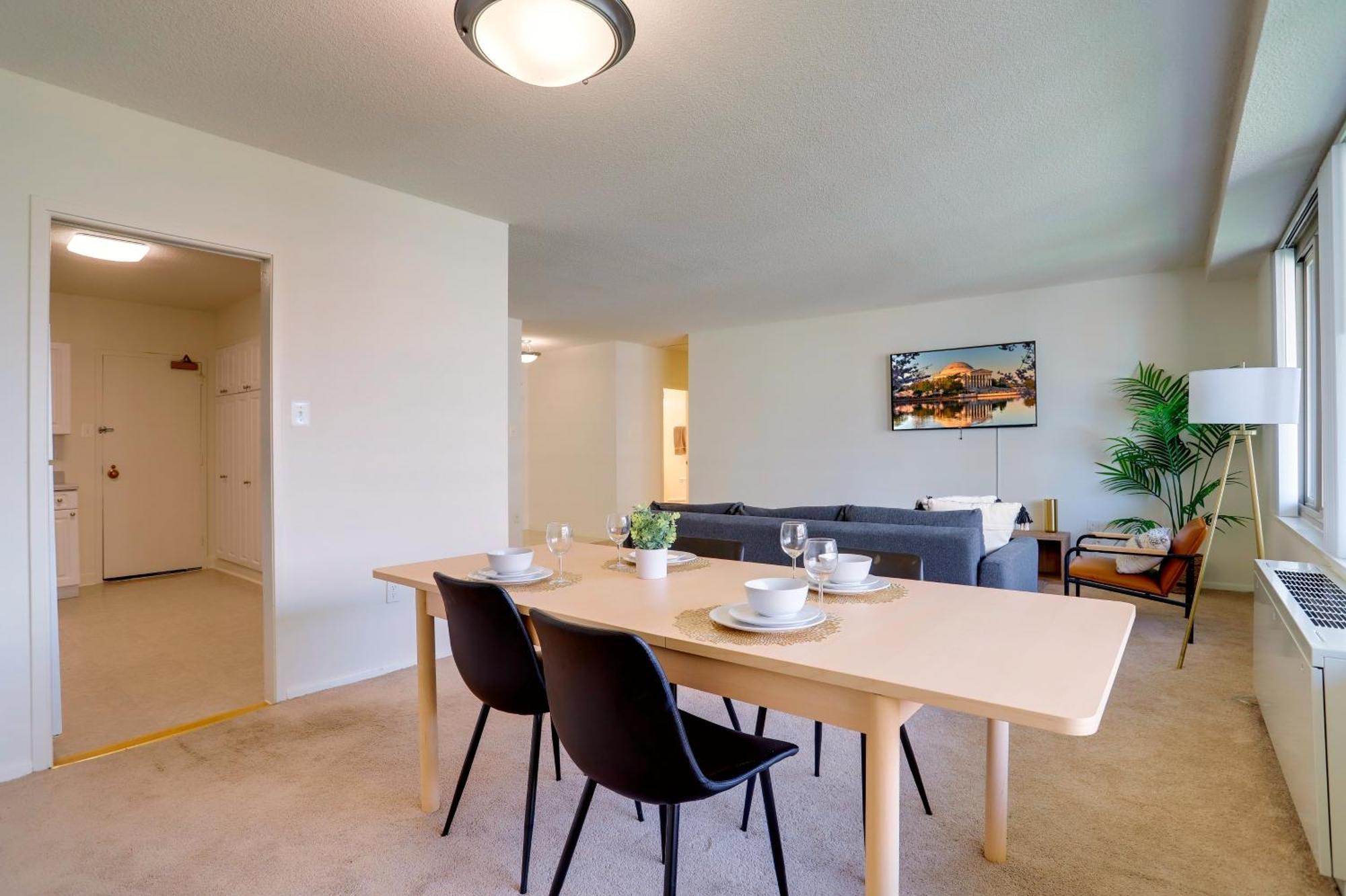 Fantastic 2 Bedroom Apartment With Gym At Arlington Dış mekan fotoğraf