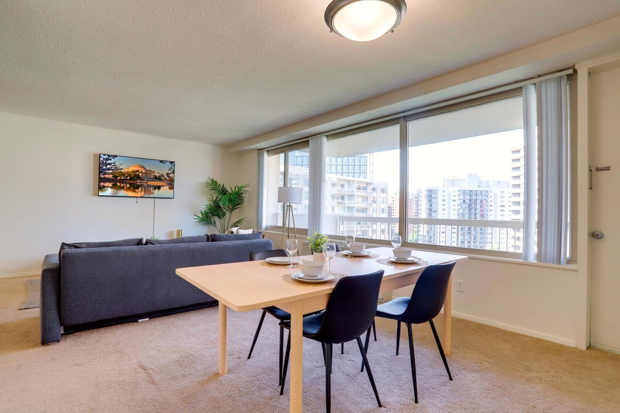 Fantastic 2 Bedroom Apartment With Gym At Arlington Dış mekan fotoğraf