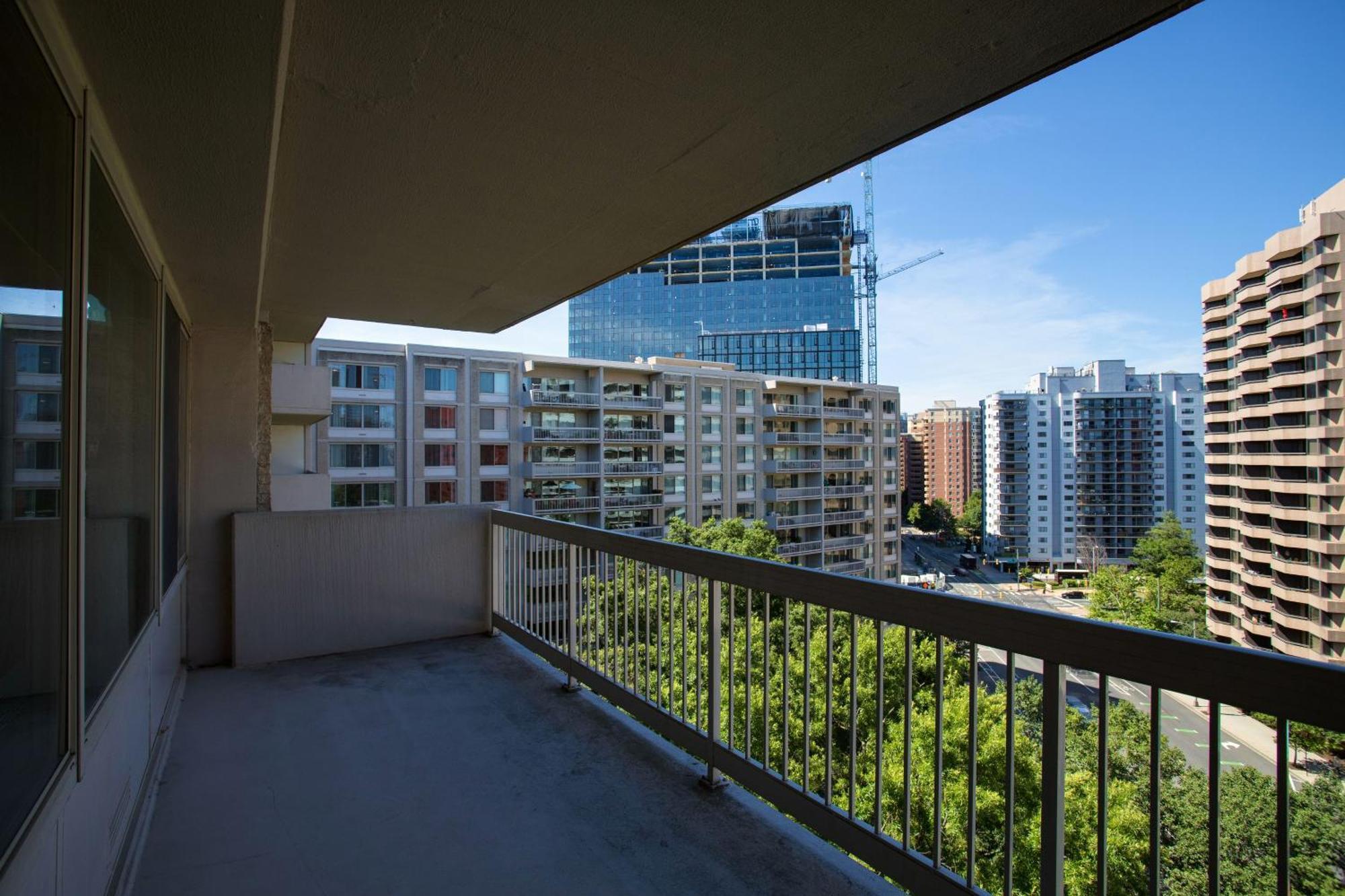 Fantastic 2 Bedroom Apartment With Gym At Arlington Dış mekan fotoğraf