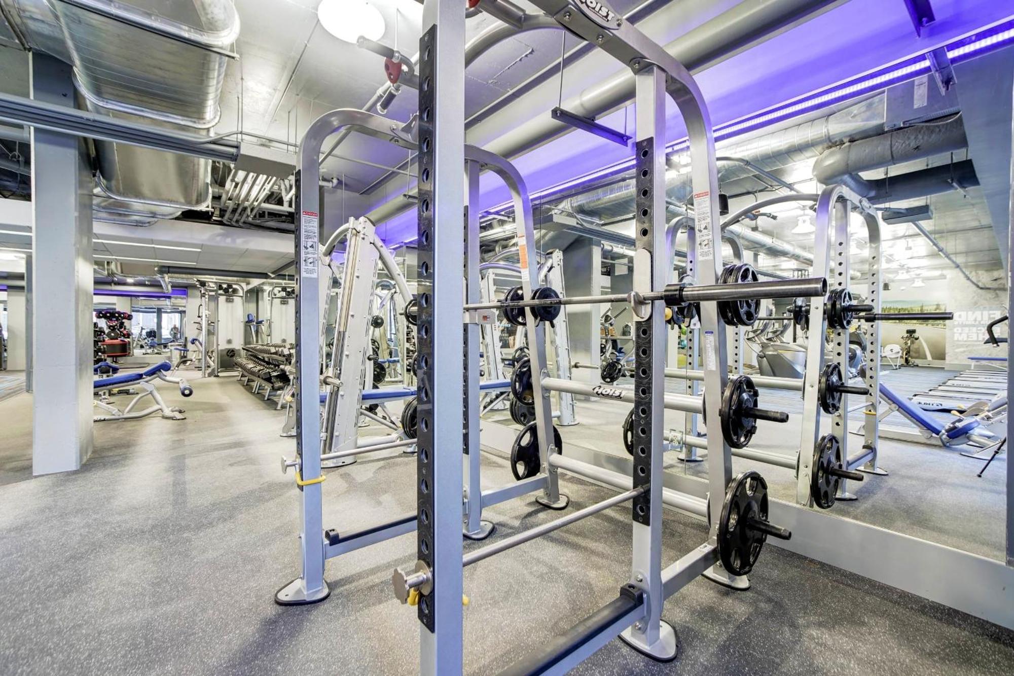 Fantastic 2 Bedroom Apartment With Gym At Arlington Dış mekan fotoğraf